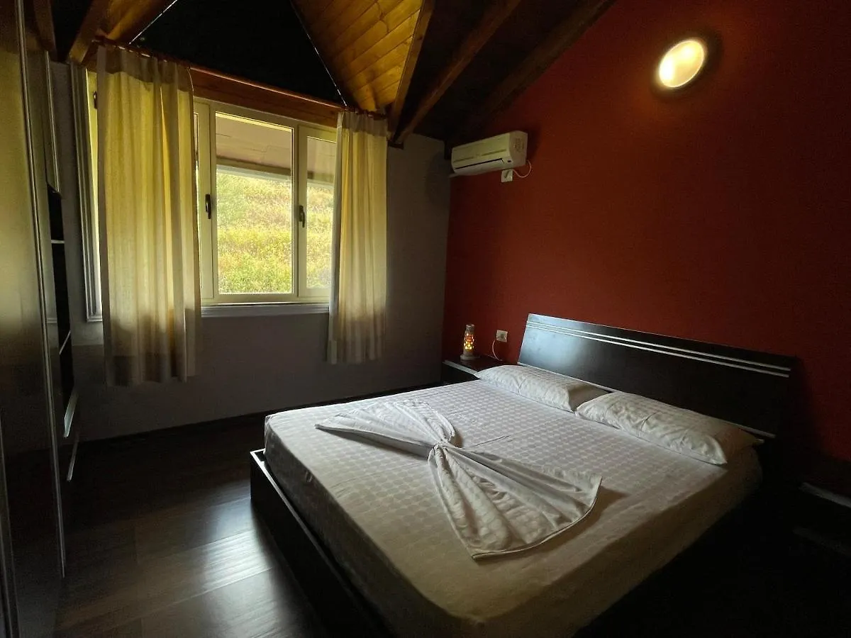 Vila Zahaj Vlorë